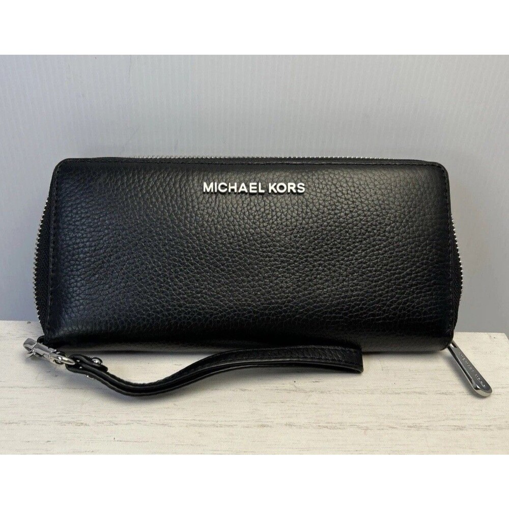 Michael Kors Jet Travel Continental Wallet Wristlet Black Pebbled Leather  NWOT
